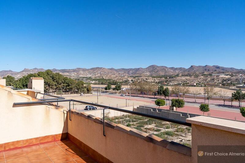 4 chambre Duplex à vendre