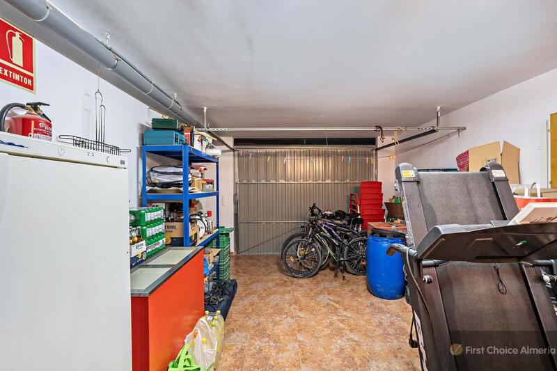 4 chambre Duplex à vendre