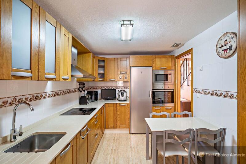 4 chambre Duplex à vendre