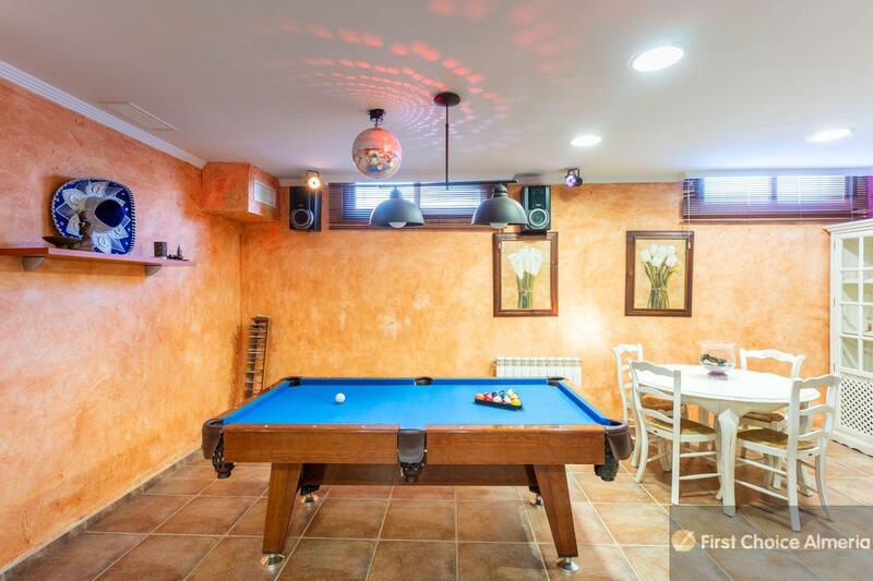 4 Cuarto Casa de Campo en venta