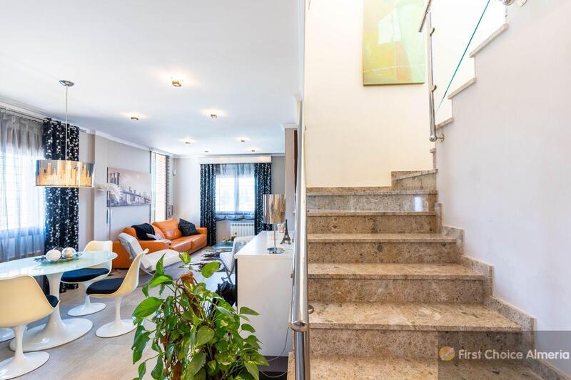 4 Cuarto Casa de Campo en venta