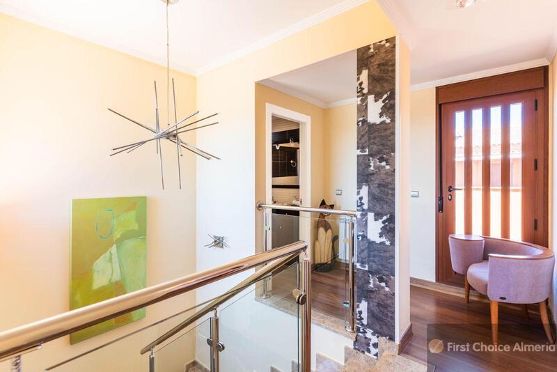 4 Cuarto Casa de Campo en venta