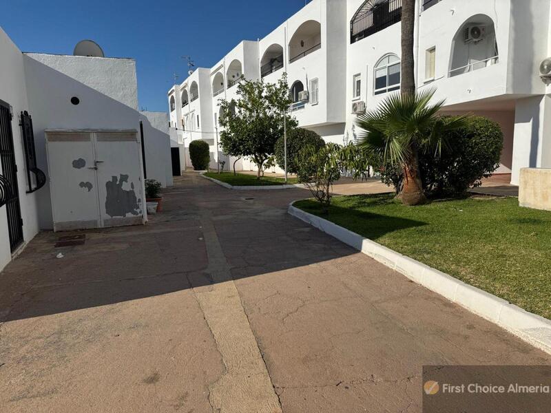 2 Cuarto Local Comercial en venta