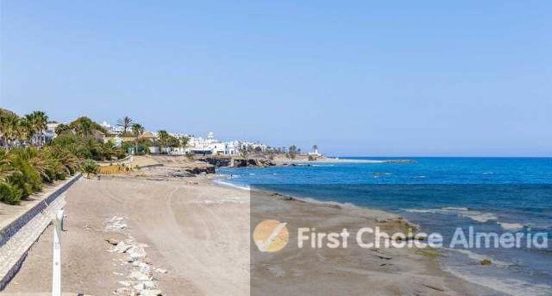 2 Cuarto Local Comercial en venta