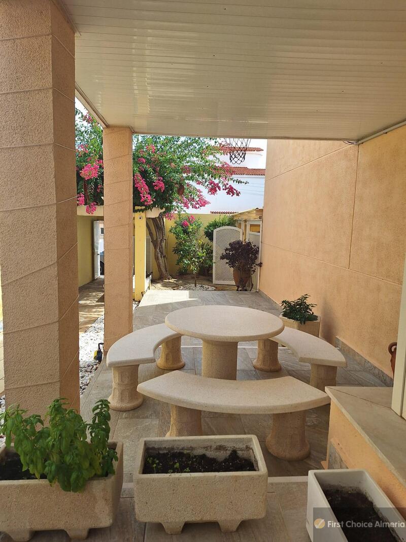 5 Cuarto Villa en venta