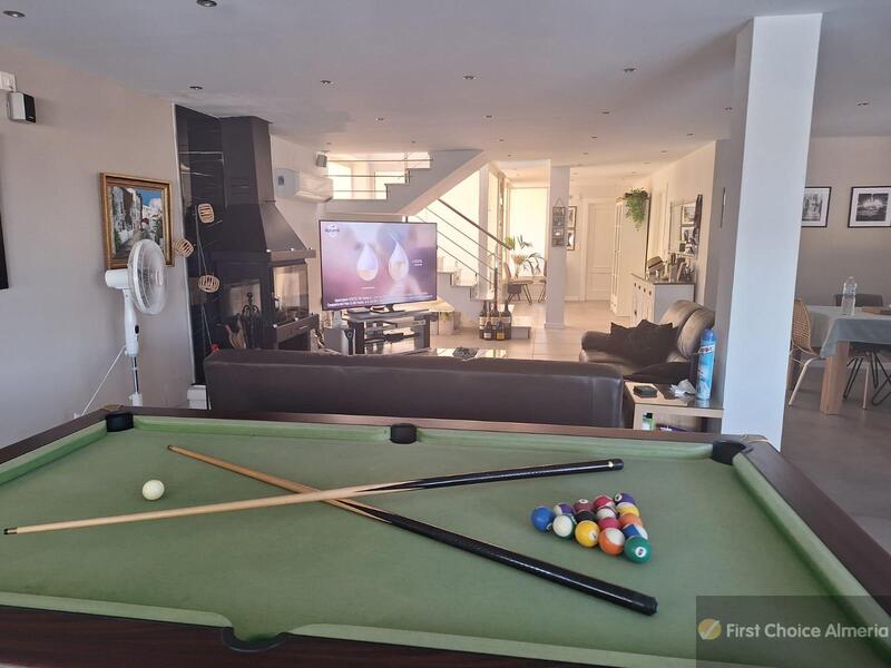 5 Cuarto Villa en venta