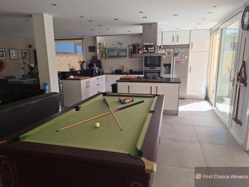 5 Cuarto Villa en venta