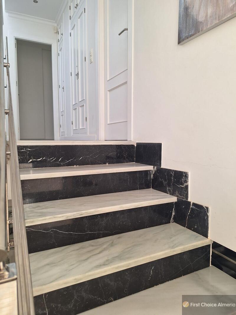 5 Cuarto Villa en venta