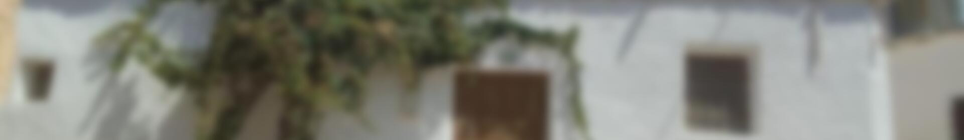 4 bedroom Townhouse for sale