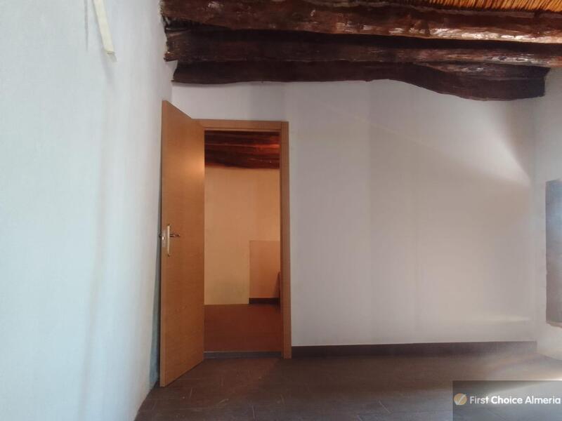 4 bedroom Townhouse for sale