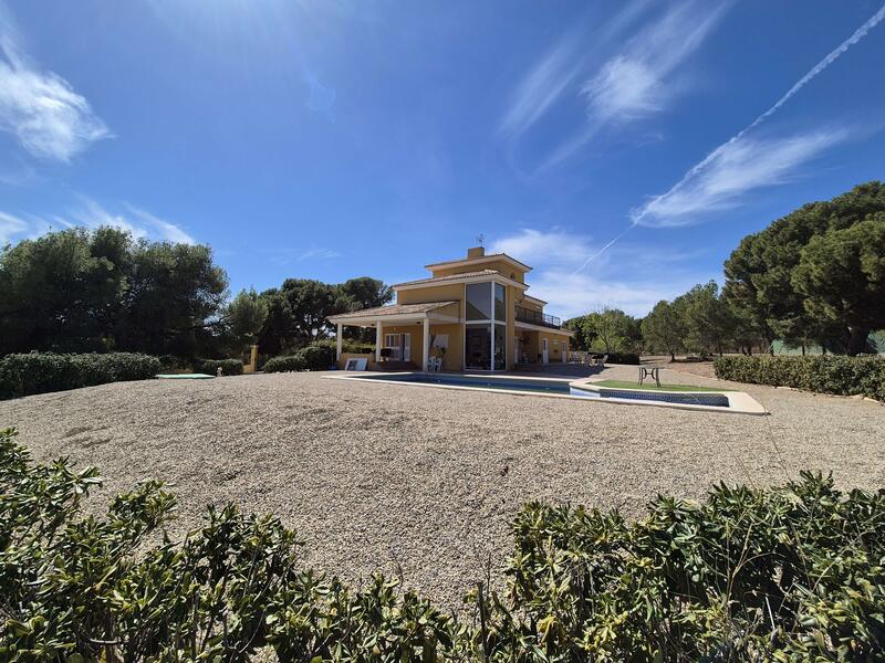 Villa til salg i Totana, Murcia