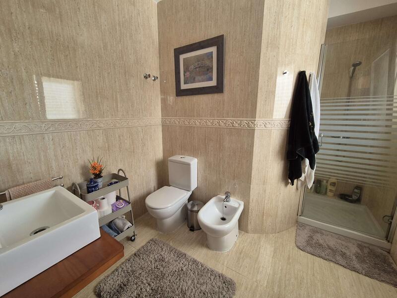 4 soveværelse Villa til salg
