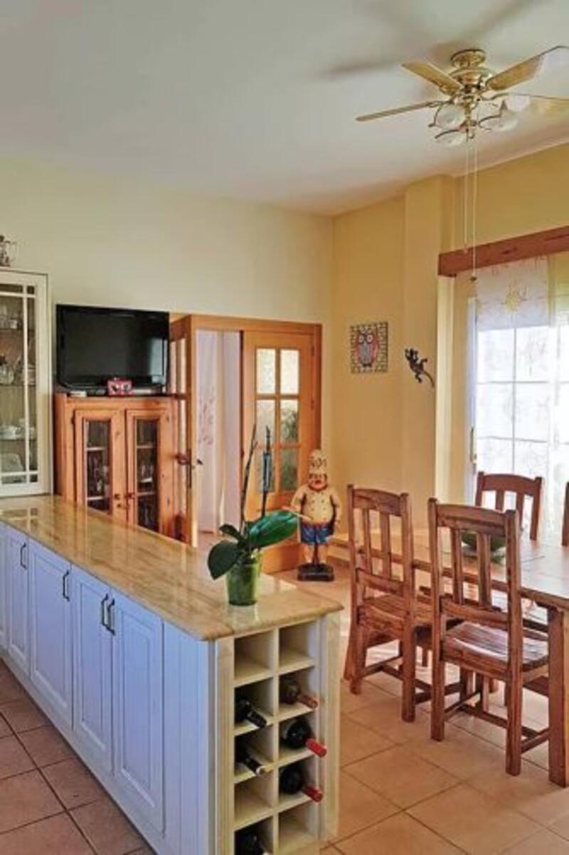 4 Cuarto Villa en venta