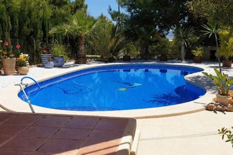 4 Cuarto Villa en venta