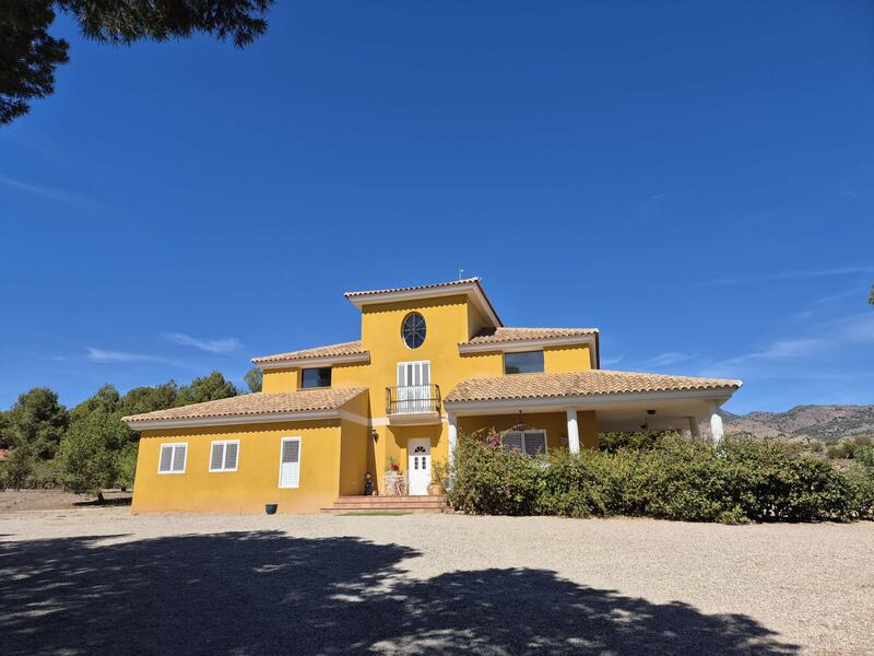 4 sovrum Villa till salu
