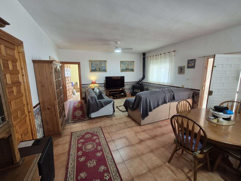 4 bedroom Villa for sale