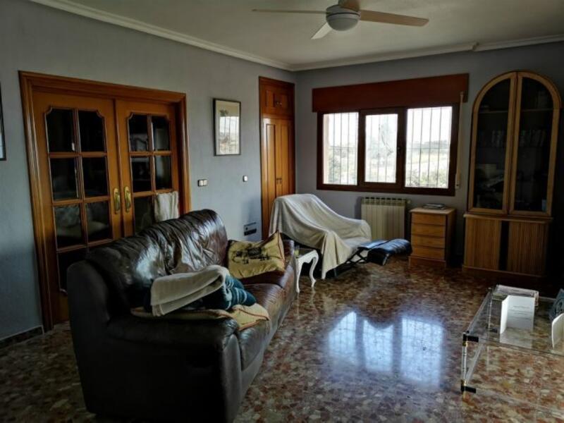 7 bedroom Villa for sale