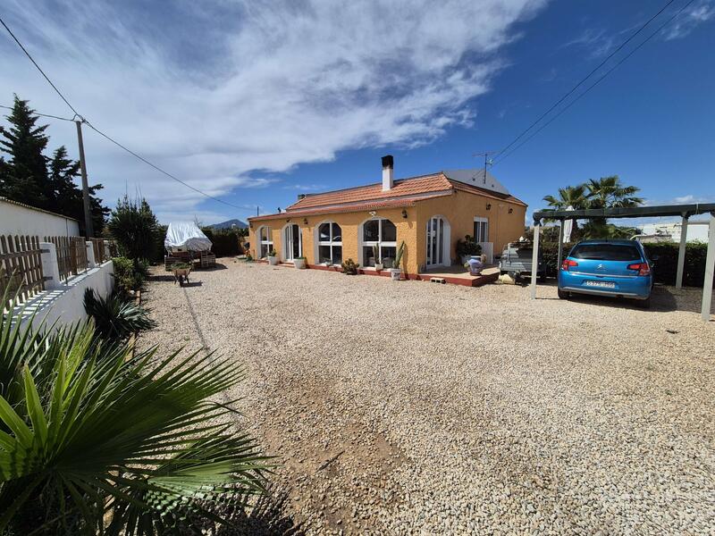 Villa till salu i Cuevas de Reyllo, Murcia Villa till salu i Cuevas de Reyllo, Murcia