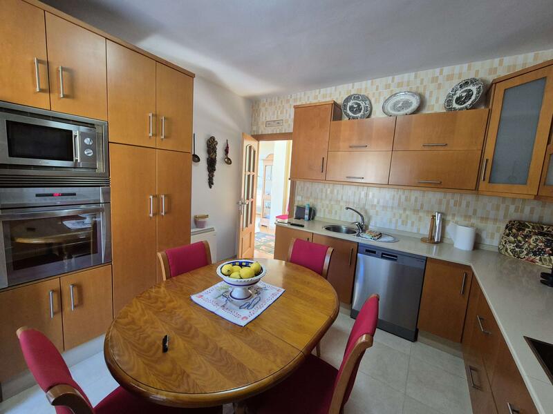 4 soveværelse Villa til salg 4 soveværelse Villa til salg