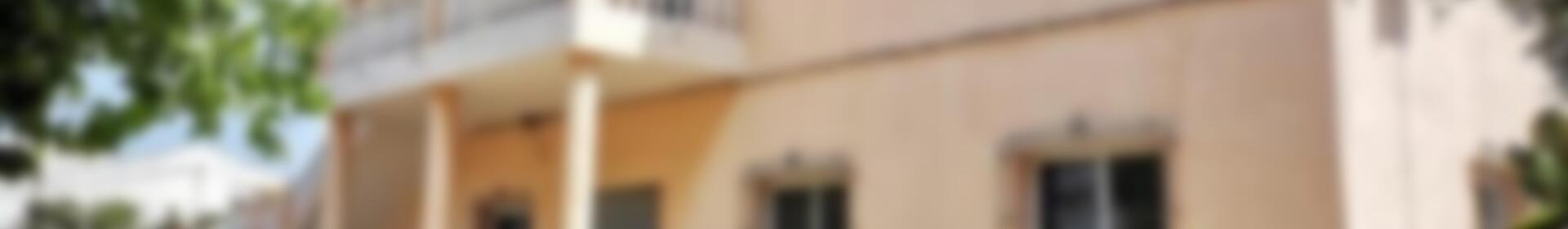 7 bedroom Villa for sale