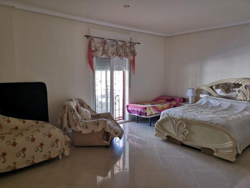 5 soveværelse Villa til salg