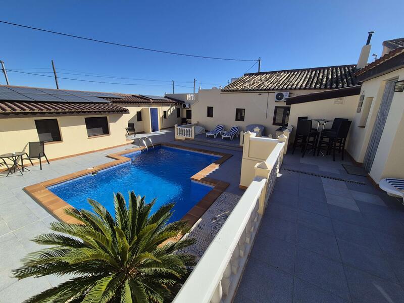 Villa til salg i Castrillo de Murcia, Burgos