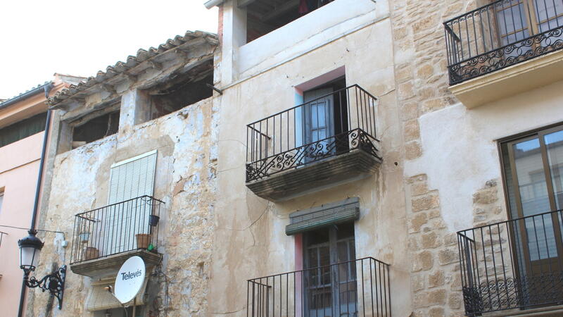 Townhouse for sale in Maella, Zaragoza