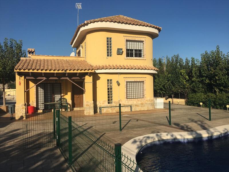 4 bedroom Villa for sale