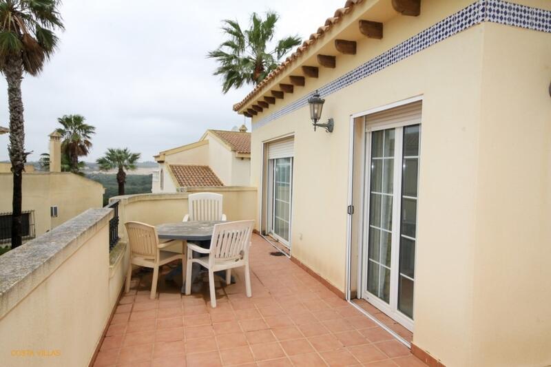 3 Cuarto Villa en venta
