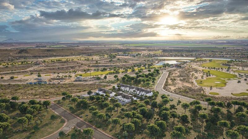 3 slaapkamer Gezinswoning Te koop