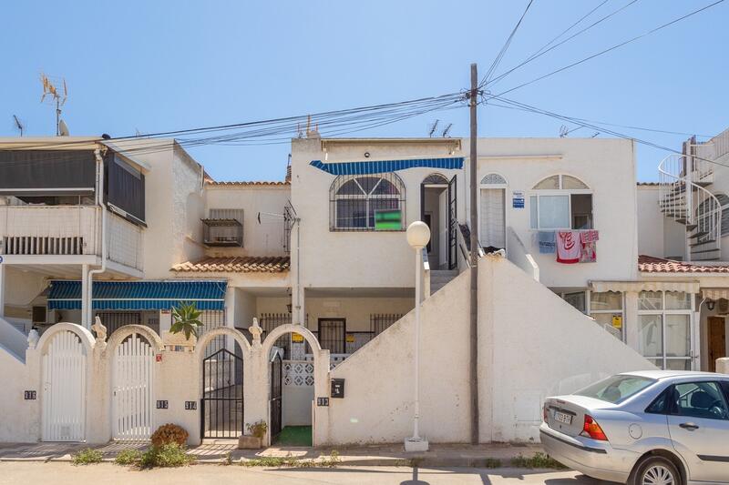 1 Cuarto Villa en venta