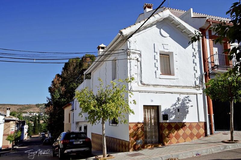 Townhouse for sale in Arenas del Rey, Granada