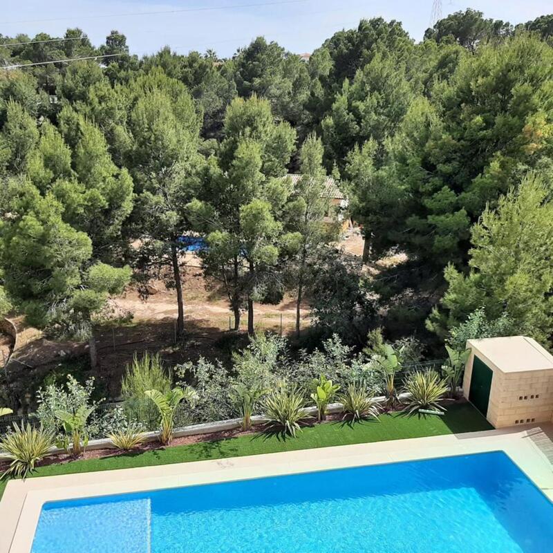 4 slaapkamer Villa Te koop
