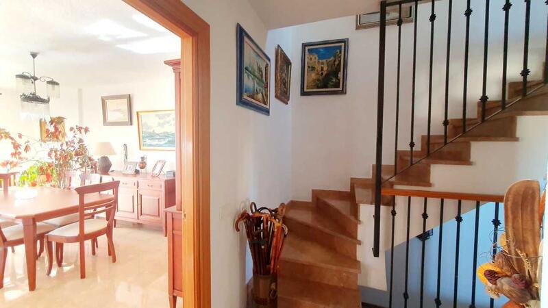 3 Cuarto Villa en venta