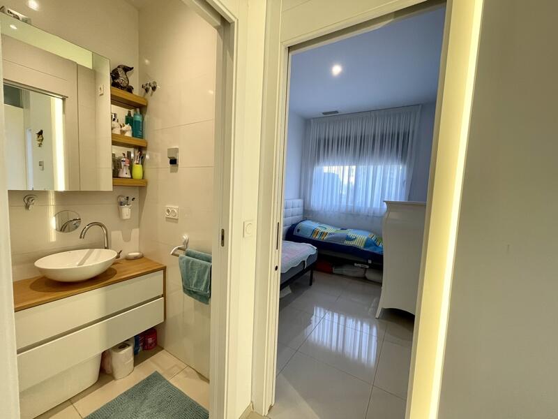 2 slaapkamer Appartement Te koop