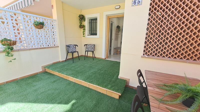 2 bedroom Townhouse for sale