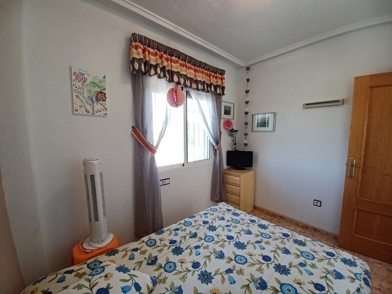 2 slaapkamer Appartement Te koop