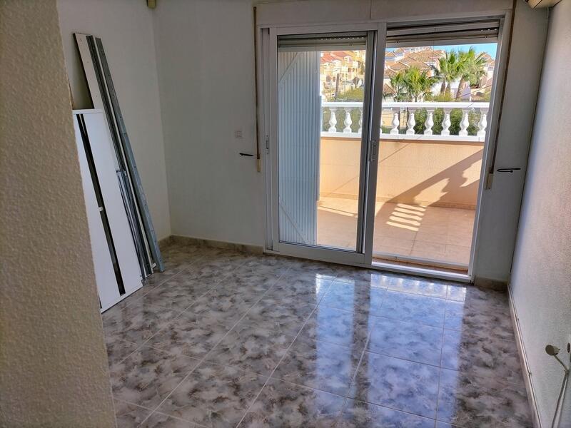 3 Cuarto Villa en venta