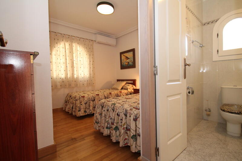 4 chambre Villa à vendre