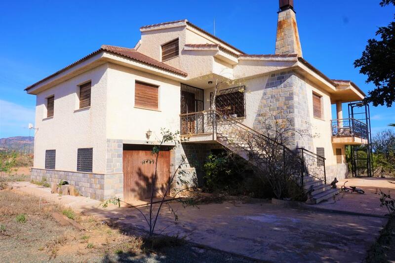 Villa for sale in Balsicas, Murcia