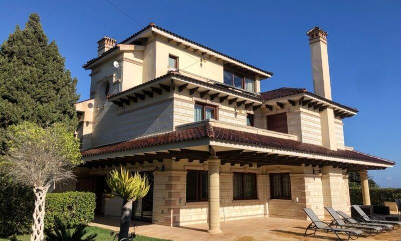 5 Cuarto Villa en venta