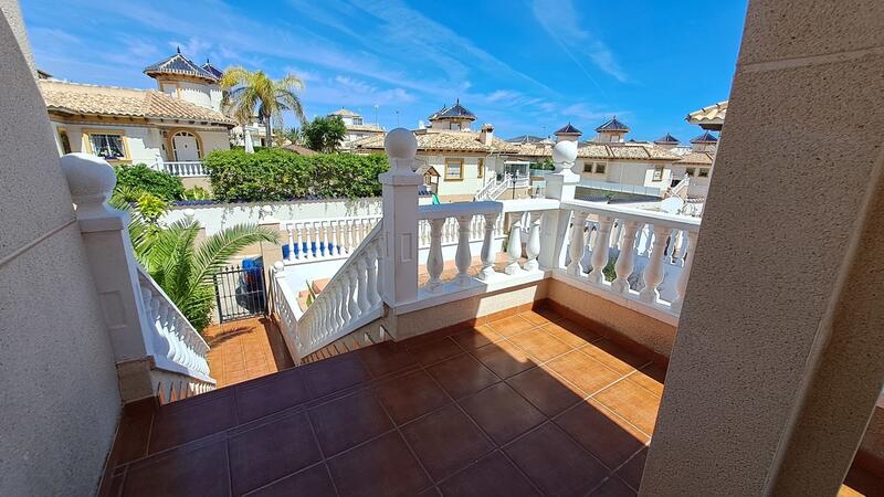 3 bedroom Villa for sale