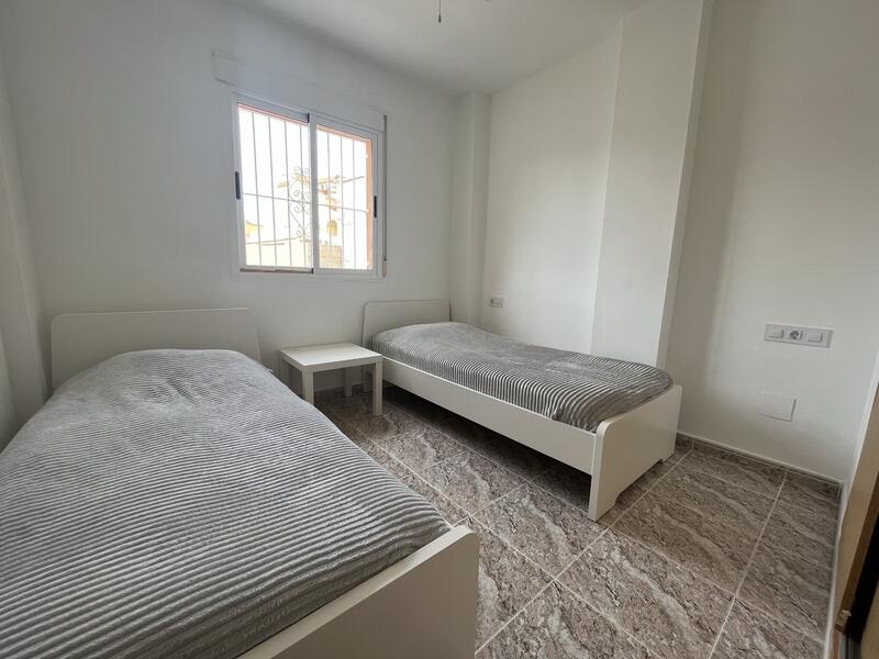 2 slaapkamer Appartement Te koop