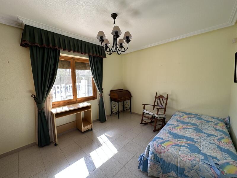 4 Cuarto Villa en venta