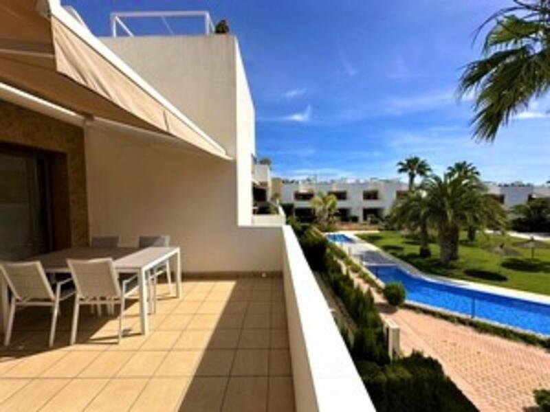 Apartment for sale in La Zenia, Alicante