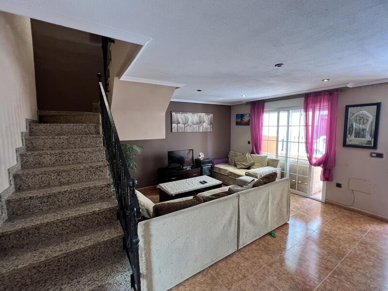 3 Cuarto Adosado en venta