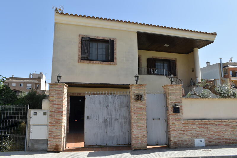 3 Cuarto Villa en venta