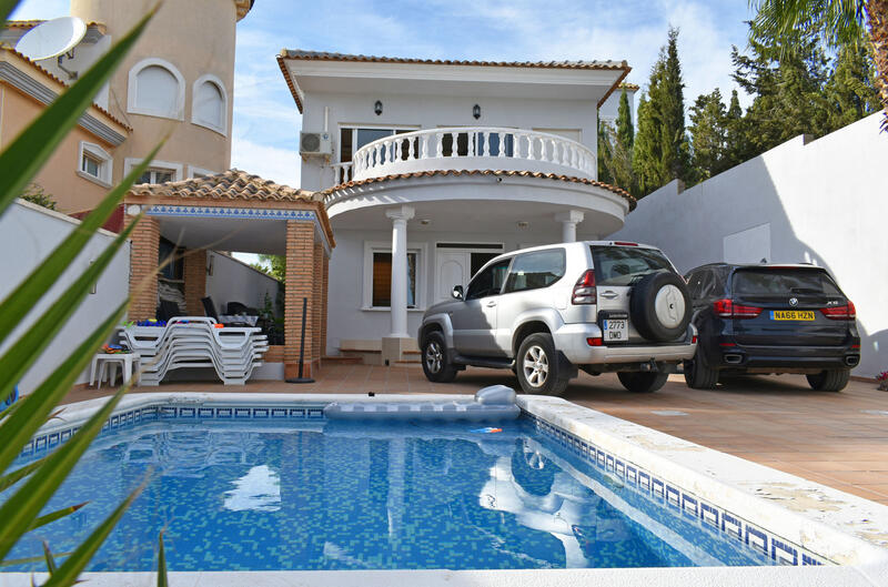 Villa à vendre dans Torremendo, Alicante