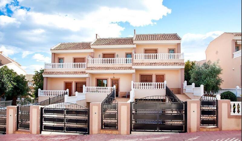 Townhouse for sale in Los Altos, Alicante