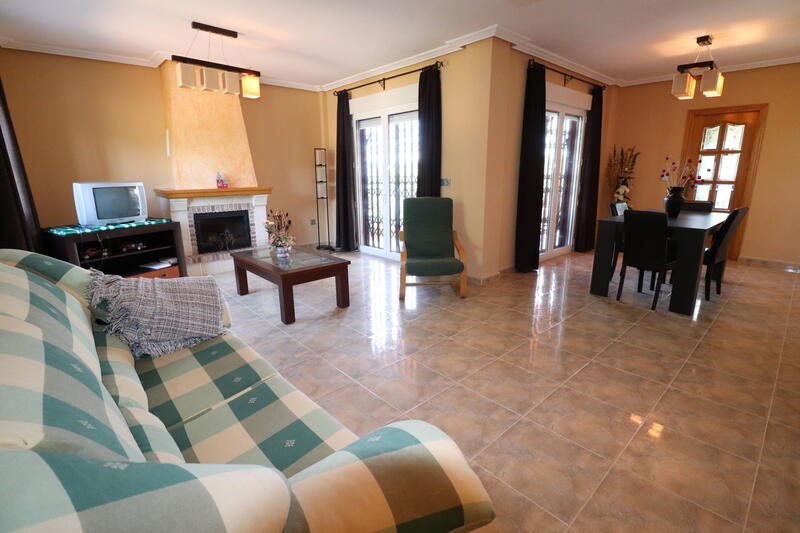 3 Cuarto Villa en venta